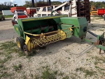 Main image John Deere 466